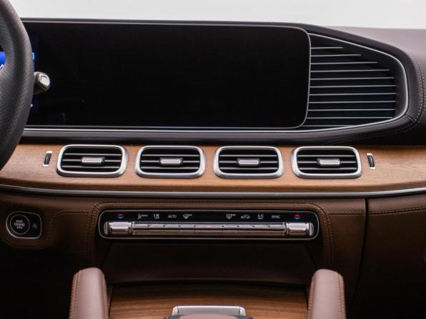 Mercedes-Benz GLS II (X167) Рестайлинг с пробегом 2024 года, цена 12 650 000 рублей, 3540 км, внедорожник, Автокод Объявления