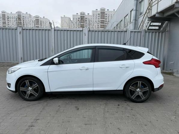 Ford Focus III Рестайлинг с пробегом 2018 года, цена 925 000 рублей, 176500 км, хэтчбек, Автокод Объявления