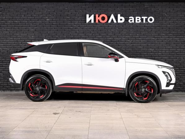 Omoda C5 I с пробегом 2022 года, цена 1 830 000 рублей, 34330 км, внедорожник, Автокод Объявления