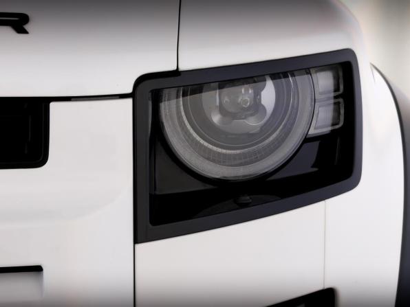 Land Rover Defender II с пробегом 2020 года, цена 4 250 000 рублей, 44731 км, внедорожник, Автокод Объявления