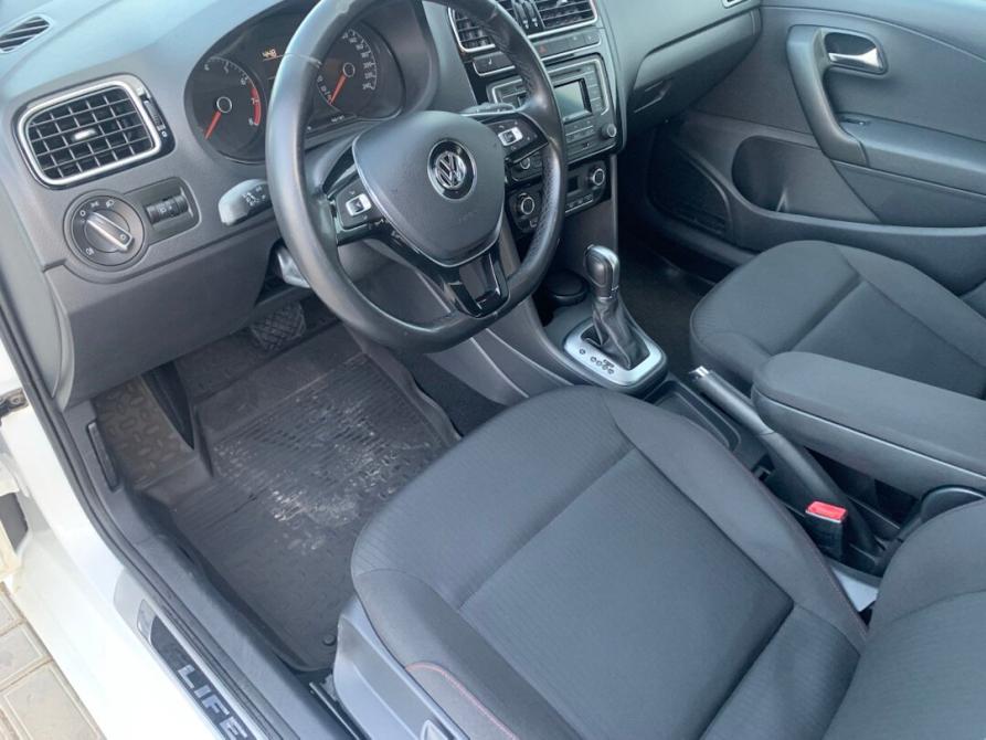 Volkswagen Polo V Рестайлинг Астрахань  - изображение 12
