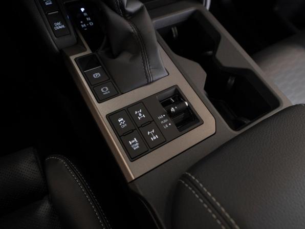 Toyota Land Cruiser Prado 250 Series с пробегом 2026 года, цена 12 800 000 рублей, 30 км, внедорожник, Автокод Объявления