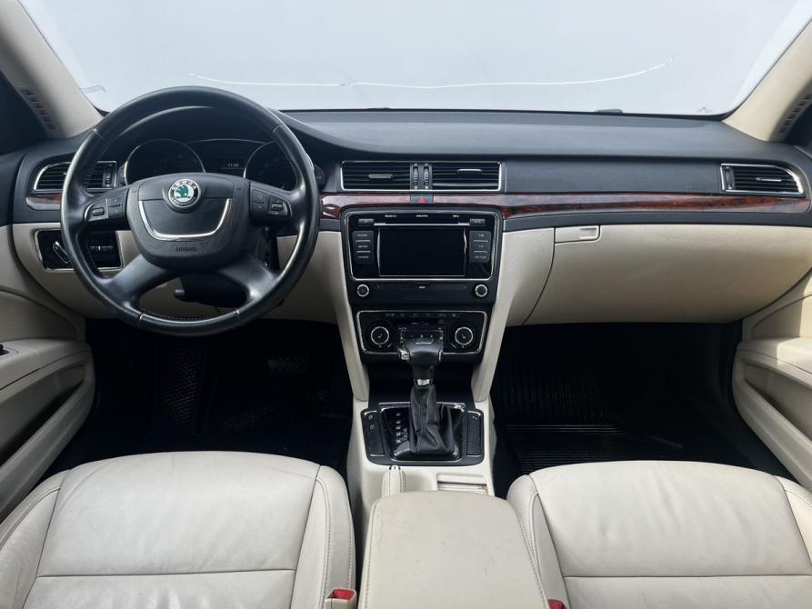 Skoda Superb II Москва  - изображение 12
