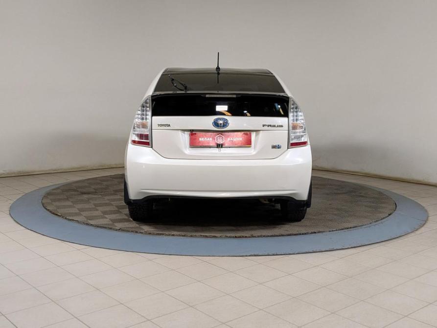 Toyota Prius III (XW30) Екатеринбург  - изображение 7