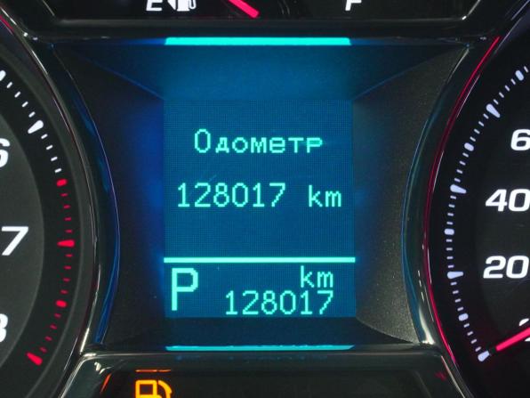 Chevrolet Captiva I Рестайлинг 2 с пробегом 2014 года, цена 1 465 000 рублей, 128017 км, внедорожник, Автокод Объявления