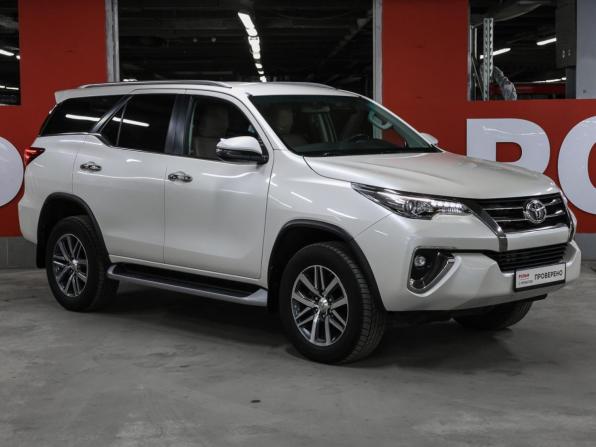 Toyota Fortuner II с пробегом 2018 года, цена 3 949 000 рублей, 115733 км, внедорожник, Автокод Объявления