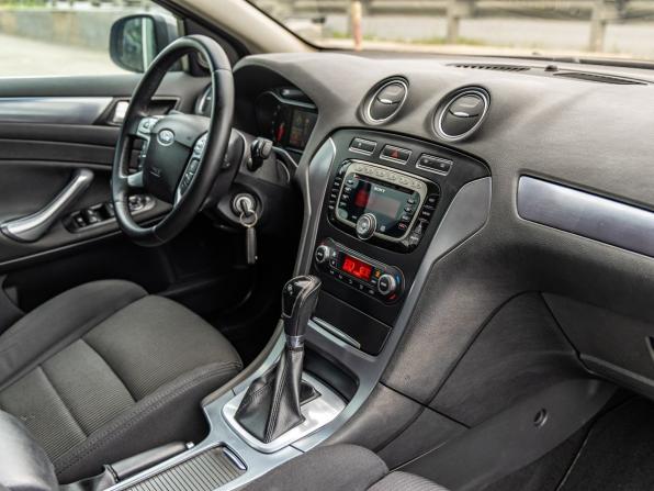 Ford Mondeo IV Рестайлинг с пробегом 2011 года, цена 978 000 рублей, 171343 км, седан, Автокод Объявления