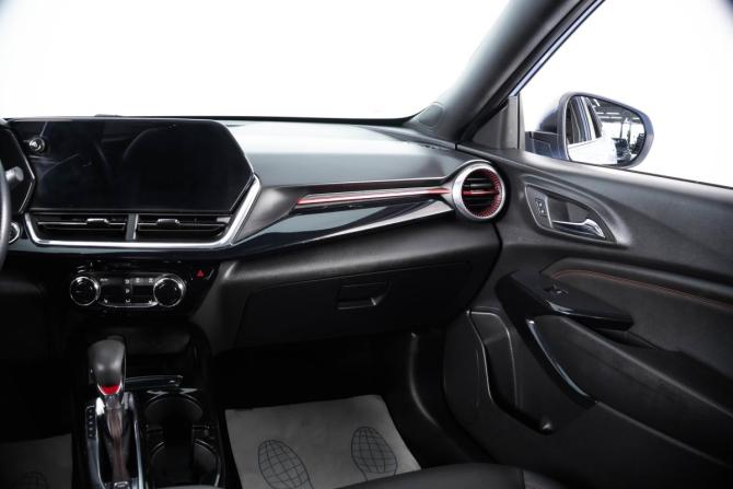 Chevrolet Trax II с пробегом 2023 года, цена 2 149 000 рублей, 80331 км, внедорожник, Автокод Объявления