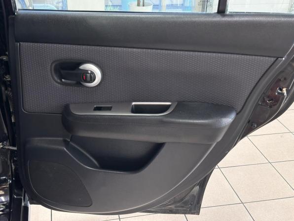 Nissan Tiida I с пробегом 2010 года, цена 580 000 рублей, 230493 км, седан, Автокод Объявления