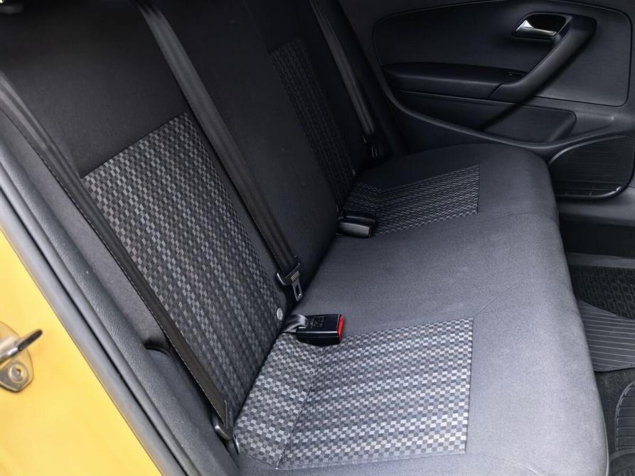 Volkswagen Polo V Рестайлинг Мурманск  - изображение 13