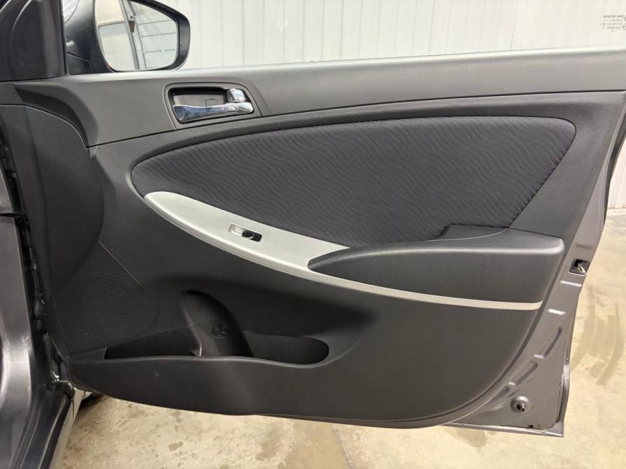 Hyundai Solaris I Краснодар  - изображение 19