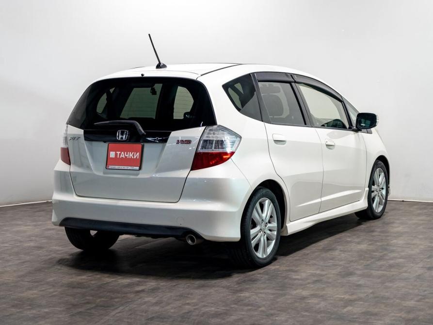 Honda Fit II Чита  - изображение 3