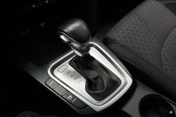 Kia Ceed III с пробегом 2020 года, цена 2 185 000 рублей, 61773 км, универсал, Автокод Объявления
