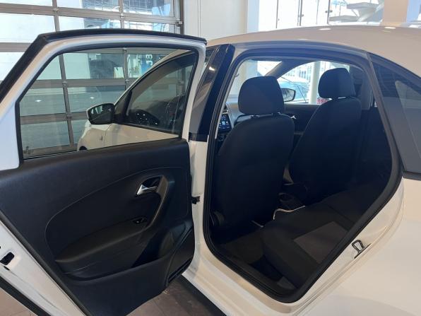 Volkswagen Polo V с пробегом 2013 года, цена 700 000 рублей, 233050 км, седан, Автокод Объявления