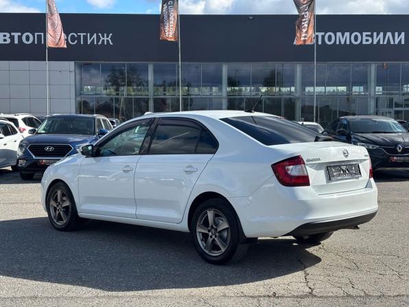 Skoda Rapid I Рестайлинг с пробегом 2017 года, цена 1 060 000 рублей, 147332 км, лифтбек, Автокод Объявления