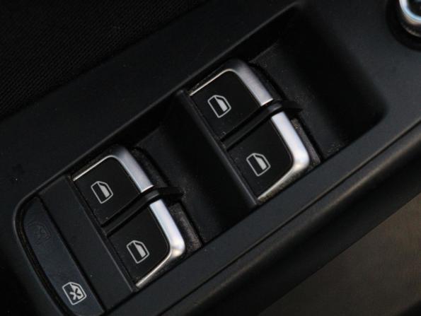 Audi A4 IV (B8) Рестайлинг с пробегом 2012 года, цена 1 535 000 рублей, 143167 км, седан, Автокод Объявления