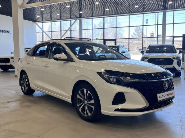Changan Eado Plus с пробегом 2024 года, цена 2 200 000 рублей, 4510 км, седан, Автокод Объявления