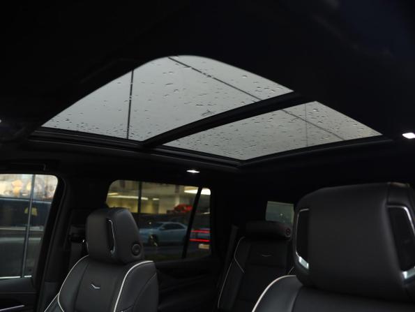 Cadillac Escalade V с пробегом 2022 года, цена 9 599 000 рублей, 61568 км, внедорожник, Автокод Объявления