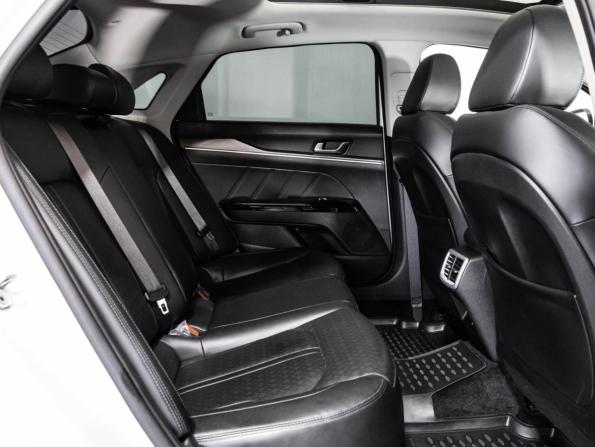 Kia K5 III с пробегом 2022 года, цена 2 499 000 рублей, 38599 км, седан, Автокод Объявления