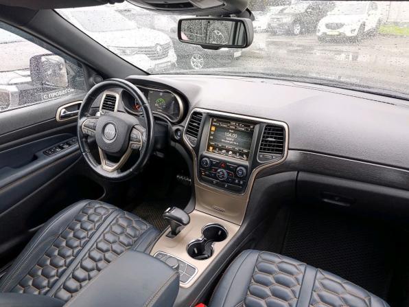 Jeep Grand Cherokee IV (WK2) Рестайлинг с пробегом 2013 года, цена 1 799 000 рублей, 185379 км, внедорожник, Автокод Объявления