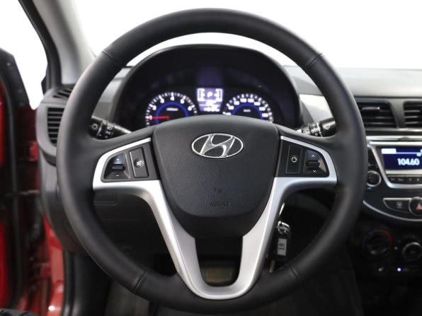 Hyundai Solaris I Рестайлинг с пробегом 2015 года, цена 1 189 000 рублей, 119137 км, седан, Автокод Объявления