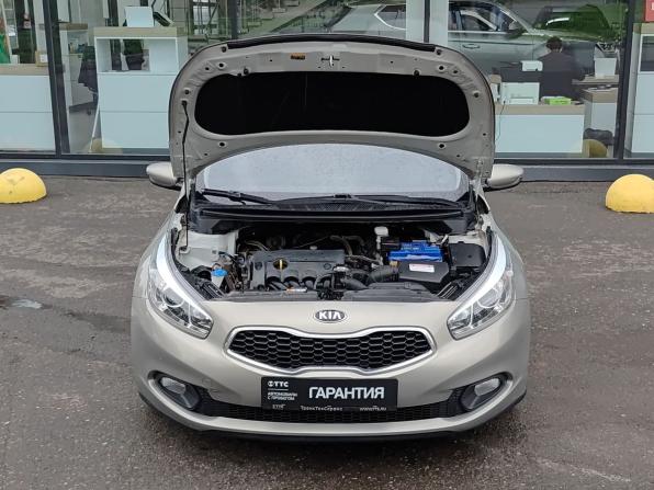 Kia Ceed II с пробегом 2013 года, цена 879 000 рублей, 133512 км, хэтчбек, Автокод Объявления