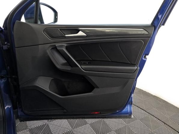 Volkswagen Tiguan II с пробегом 2019 года, цена 2 370 000 рублей, 146270 км, внедорожник, Автокод Объявления