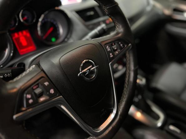 Opel Mokka I с пробегом 2013 года, цена 1 155 000 рублей, 140000 км, внедорожник, Автокод Объявления