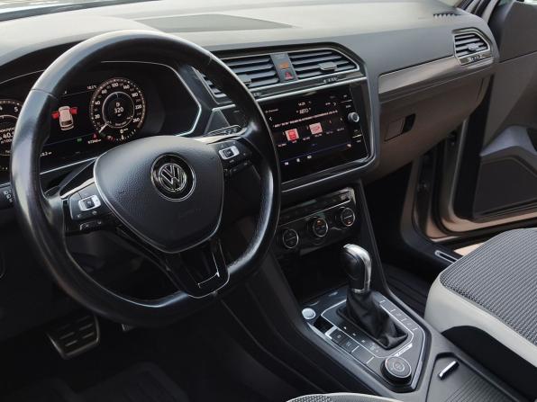 Volkswagen Tiguan II с пробегом 2018 года, цена 2 799 000 рублей, 97500 км, внедорожник, Автокод Объявления