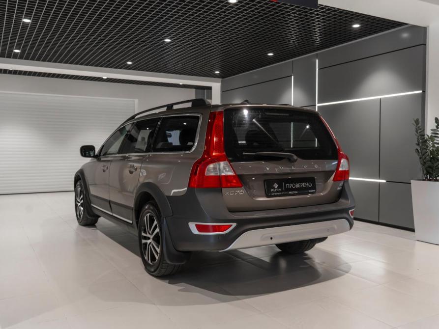 Volvo XC70 II Москва  - изображение 4