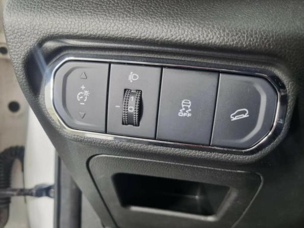 Haval Jolion I с пробегом 2023 года, цена 1 540 000 рублей, 103223 км, внедорожник, Автокод Объявления
