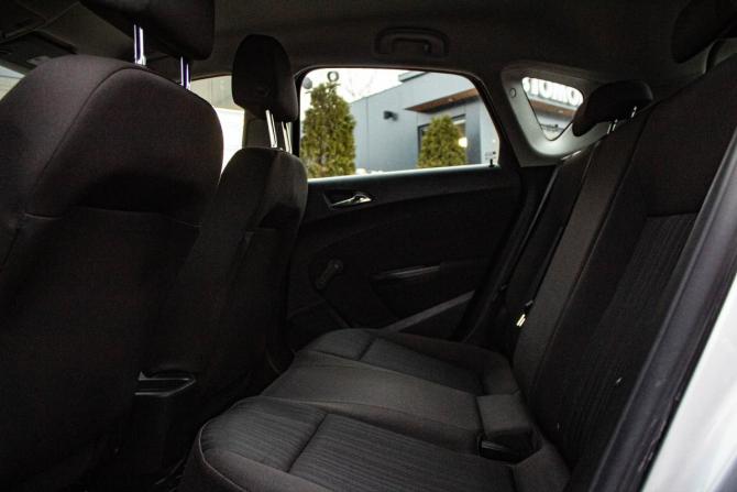Opel Astra J Рестайлинг с пробегом 2013 года, цена 769 000 рублей, 135441 км, хэтчбек, Автокод Объявления