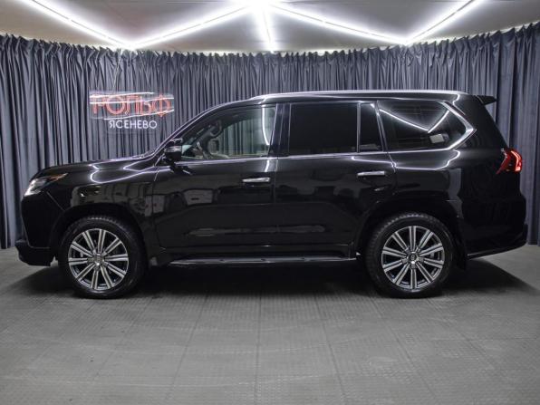 Lexus LX III Рестайлинг 2 с пробегом 2017 года, цена 8 998 000 рублей, 87222 км, внедорожник, Автокод Объявления