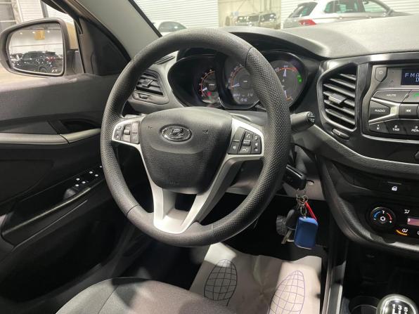 Lada (ВАЗ) Vesta I с пробегом 2018 года, цена 810 000 рублей, 89000 км, седан, Автокод Объявления