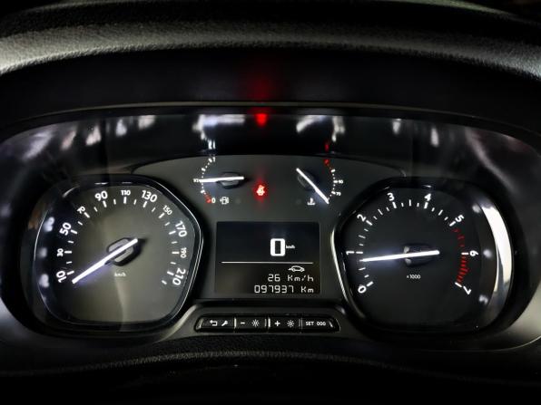 Peugeot Traveller I с пробегом 2021 года, цена 2 955 000 рублей, 97927 км, минивэн, Автокод Объявления