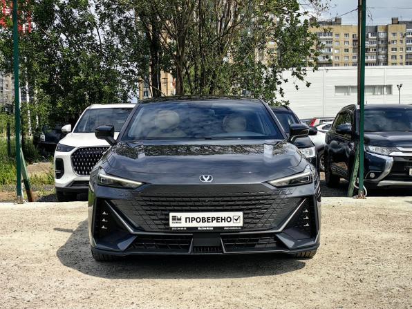 Changan UNI-V I с пробегом 2022 года, цена 2 089 000 рублей, 69129 км, лифтбек, Автокод Объявления