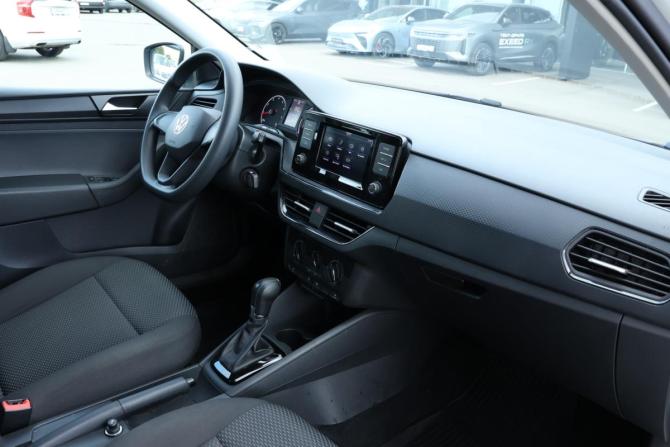 Volkswagen Polo VI с пробегом 2022 года, цена 1 460 000 рублей, 80226 км, лифтбек, Автокод Объявления
