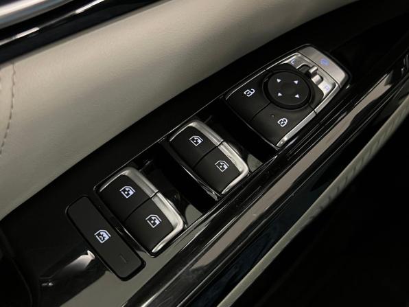 Kia Carnival IV с пробегом 2021 года, цена 3 600 000 рублей, 172136 км, минивэн, Автокод Объявления