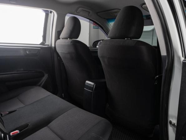 Toyota Corolla XI (E160 E170 E180) с пробегом 2014 года, цена 1 000 000 рублей, 222981 км, универсал, Автокод Объявления