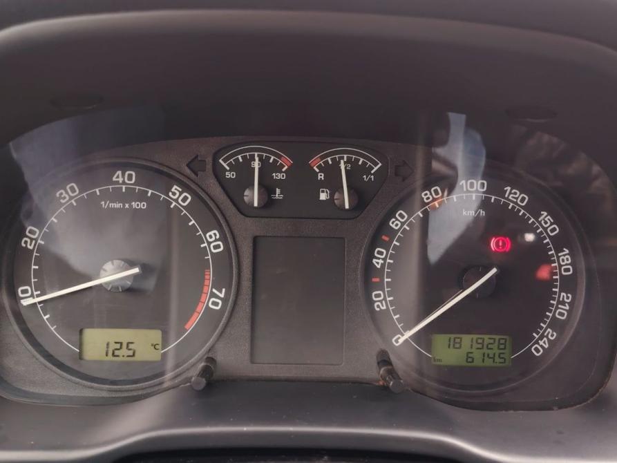 Skoda Octavia I (A4) Рестайлинг Москва  - изображение 13
