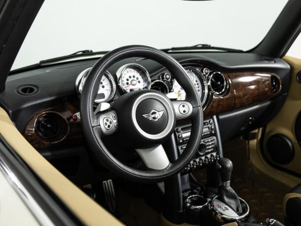 Mini Cabrio I с пробегом 2006 года, цена 1 470 000 рублей, 13310 км, кабриолет, Автокод Объявления