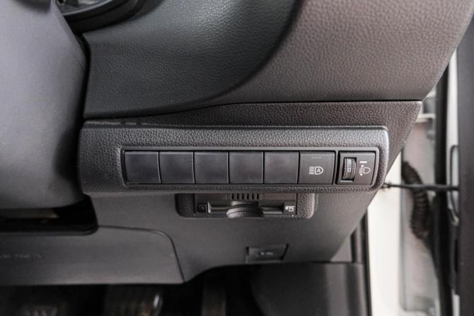 Toyota Corolla XII (E210) с пробегом 2020 года, цена 1 699 000 рублей, 81349 км, универсал, Автокод Объявления