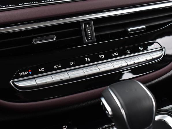GAC Trumpchi M6 Pro с пробегом 2025 года, цена 3 320 000 рублей, 28 км, минивэн, Автокод Объявления