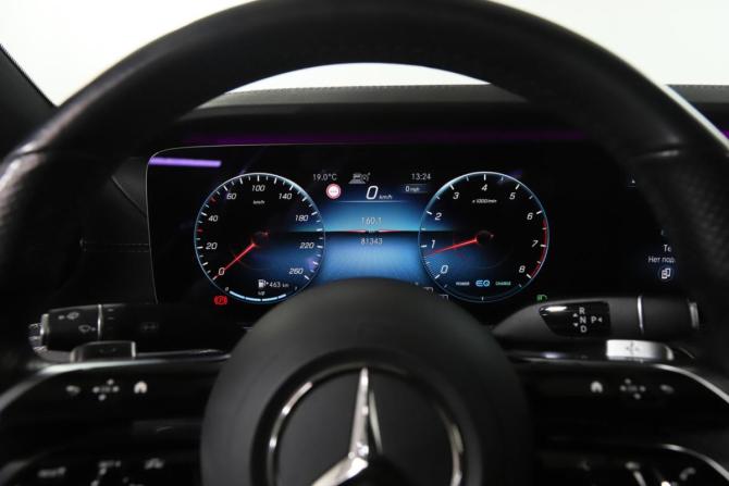Mercedes-Benz E-Класс V (W213 S213 C238) Рестайлинг с пробегом 2020 года, цена 4 849 700 рублей, 81285 км, седан, Автокод Объявления