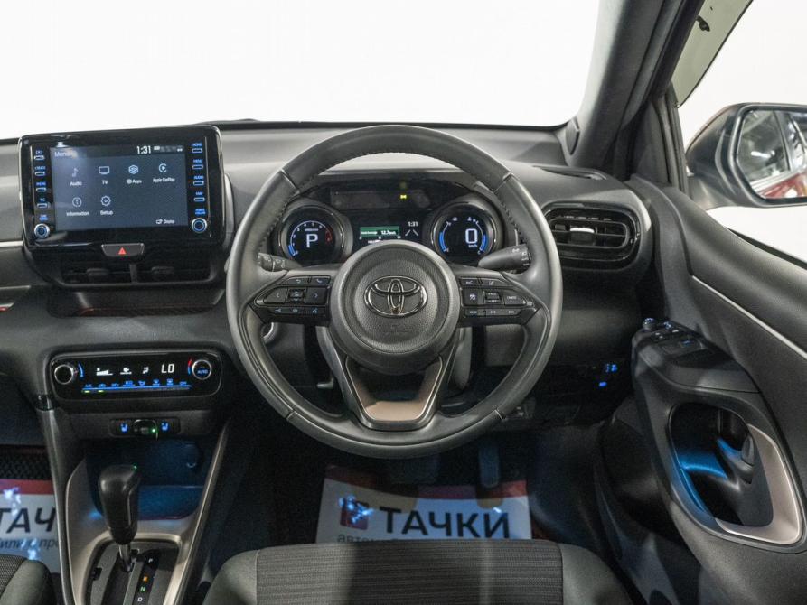 Toyota Yaris IV Иркутск  - изображение 9