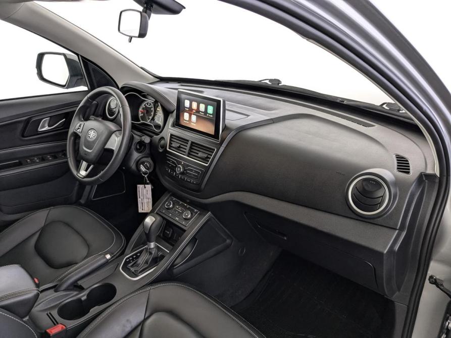 FAW Besturn X40 I Москва  - изображение 13