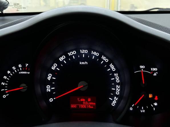 Kia Sportage III Рестайлинг с пробегом 2015 года, цена 1 119 000 рублей, 190000 км, внедорожник, Автокод Объявления
