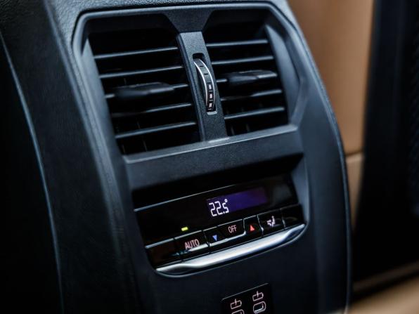 BMW 3 серии VII (G2x) с пробегом 2021 года, цена 4 488 000 рублей, 61799 км, седан, Автокод Объявления