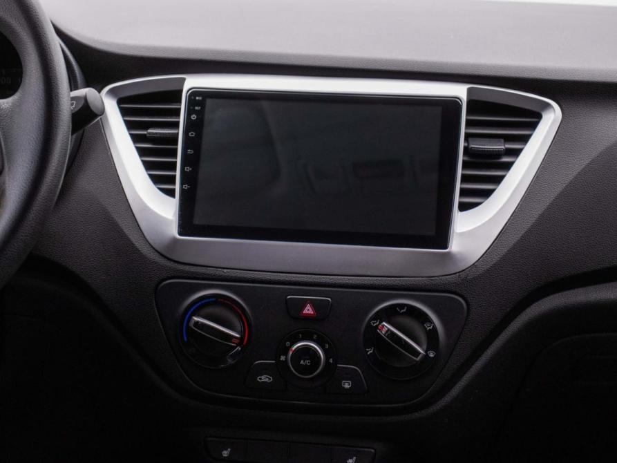 Hyundai Solaris II Москва  - изображение 12