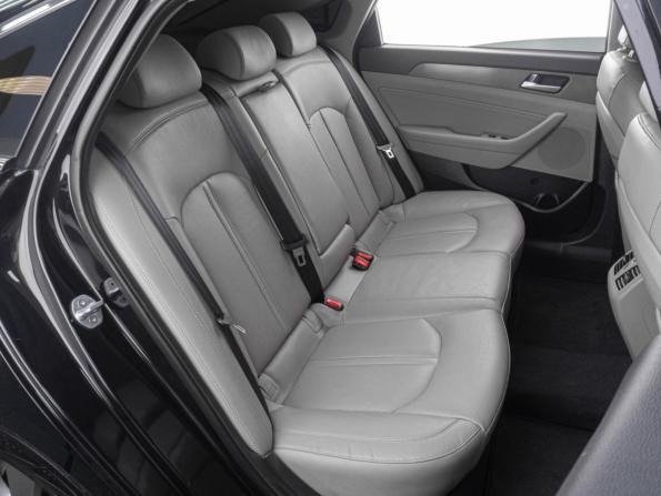 Hyundai Sonata VII (LF) Рестайлинг с пробегом 2018 года, цена 2 059 000 рублей, 92134 км, седан, Автокод Объявления